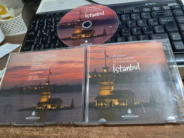 24 hours in the capital of civilizations İSTANBUL(1 VCD)/İBB