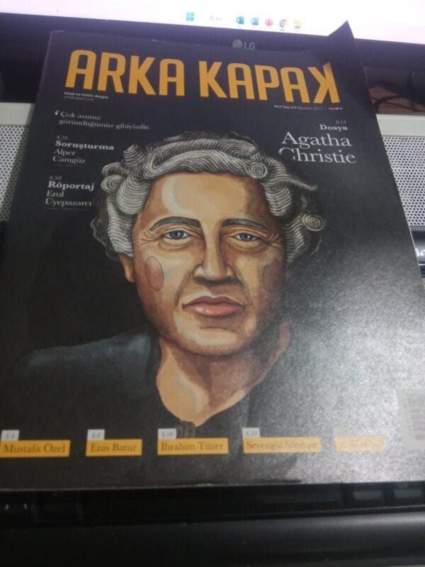 ARKA KAPAK-Kitap ve Kültür Dergisi(Sayı 23 Ağustos 2017)