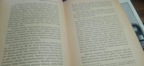 ASYA MEKTUPLARI/Niyazi Berkes - Görsel 2