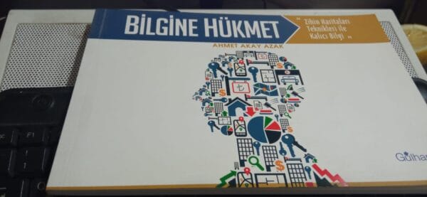 BİLGİNE HÜKMET/Ahmet Akay Azak