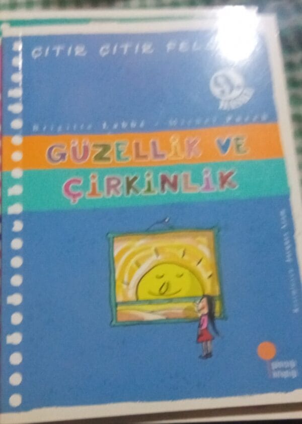 Çıtır Çıtır Felsefe-GÜZELLİK VE ÇİRKİNLİK/Mıchel Puech-Brigitte Labbe
