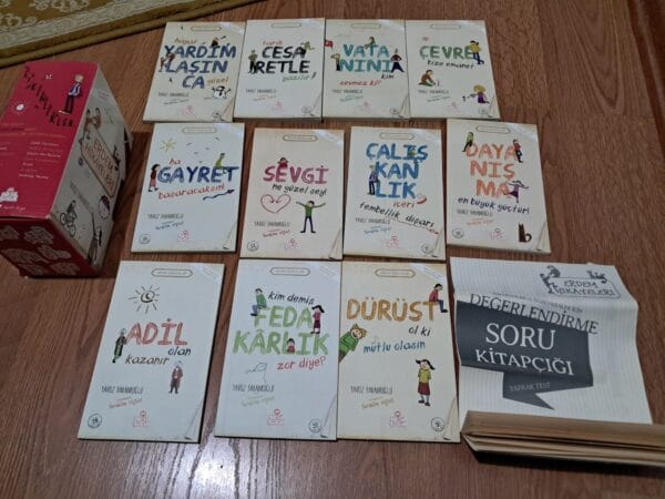 ERDEM HİKAYELERİ(Takım-11 kitap)/Yavuz BAHADIROĞLU