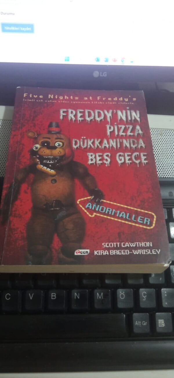 FREDDY'NİN PİZZA DÜKKANI'NDA BEŞ GECE 2/Scott CAWTHON-Kıra BREED-WRISLEY