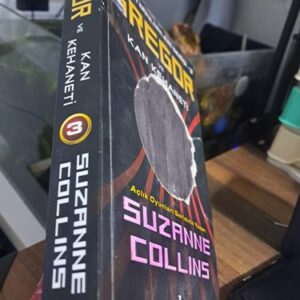 GREGOR ve KAN KEHANETİ/Suzanne COLLINS