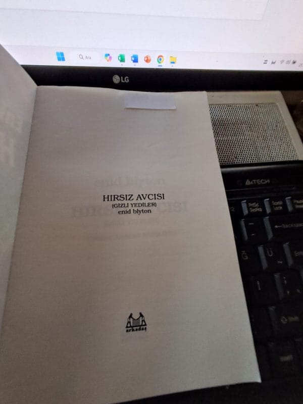 Gizli Yediler HIRSIZ AVCISI/Enid BLYTON - Görsel 2