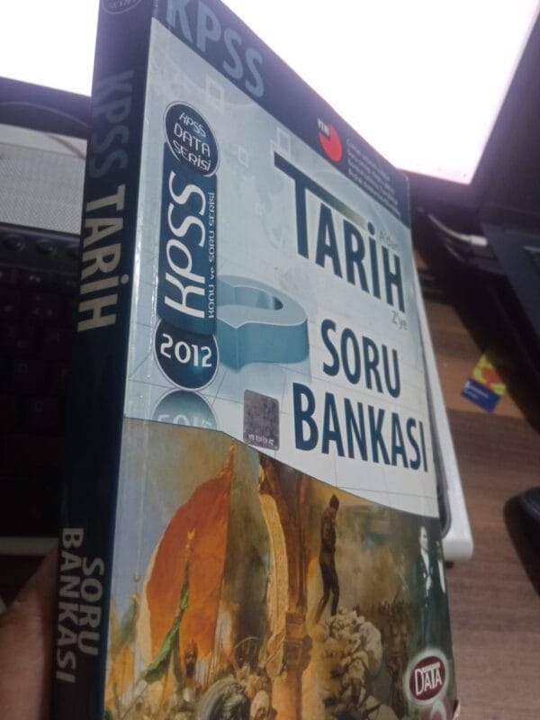 KPSS A'DAN Z'YE TARİH SORU BANKASI /DATA YAYINLARI