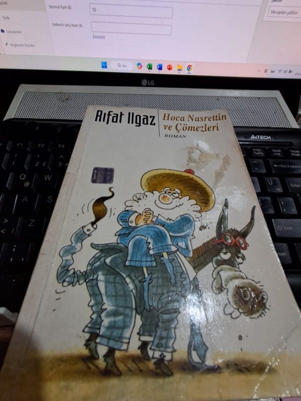 HOCA NASRETTİN VE ÇÖMEZLERİ/Rıfat ILGAZ