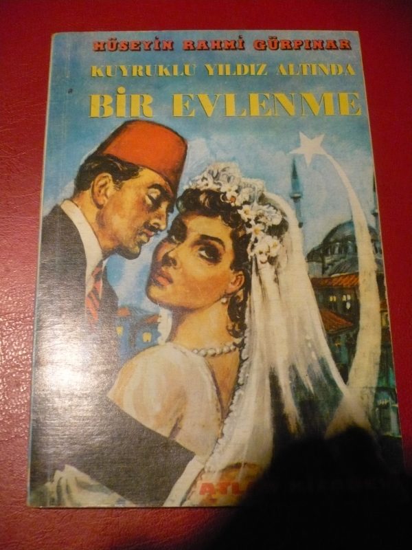 KUYRUKLU YILDIZ ALTINDA BİR EVLENME/H.RAHMİ GÜRPINAR