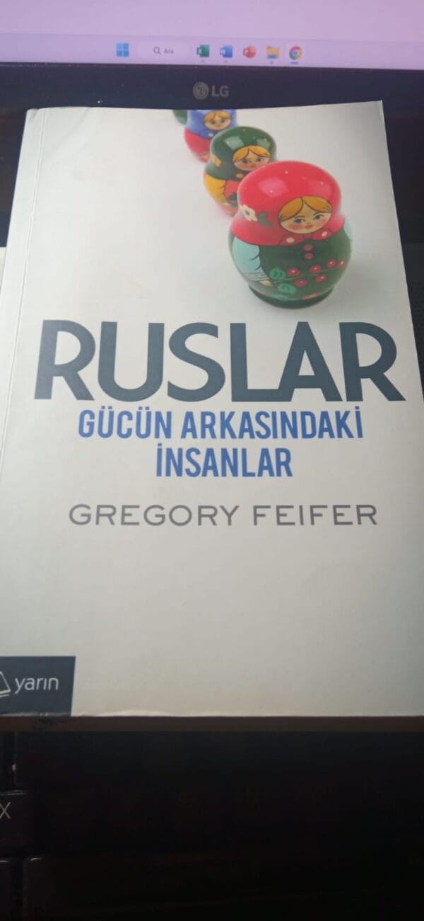 RUSLAR-Gücün Arkasındaki İnsanlar/Gregory FEIFER