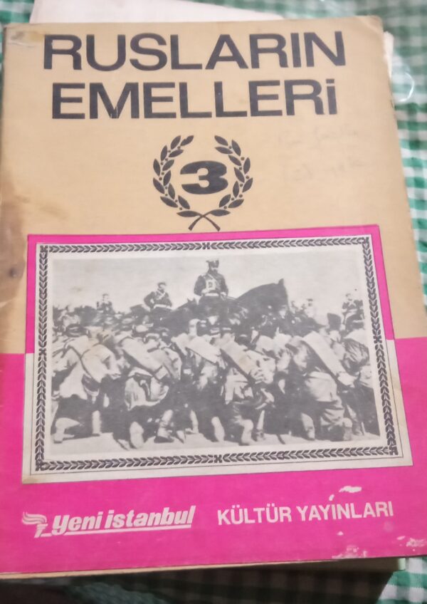 RUSLARIN EMELLERİ 3/Kültür Yayınları