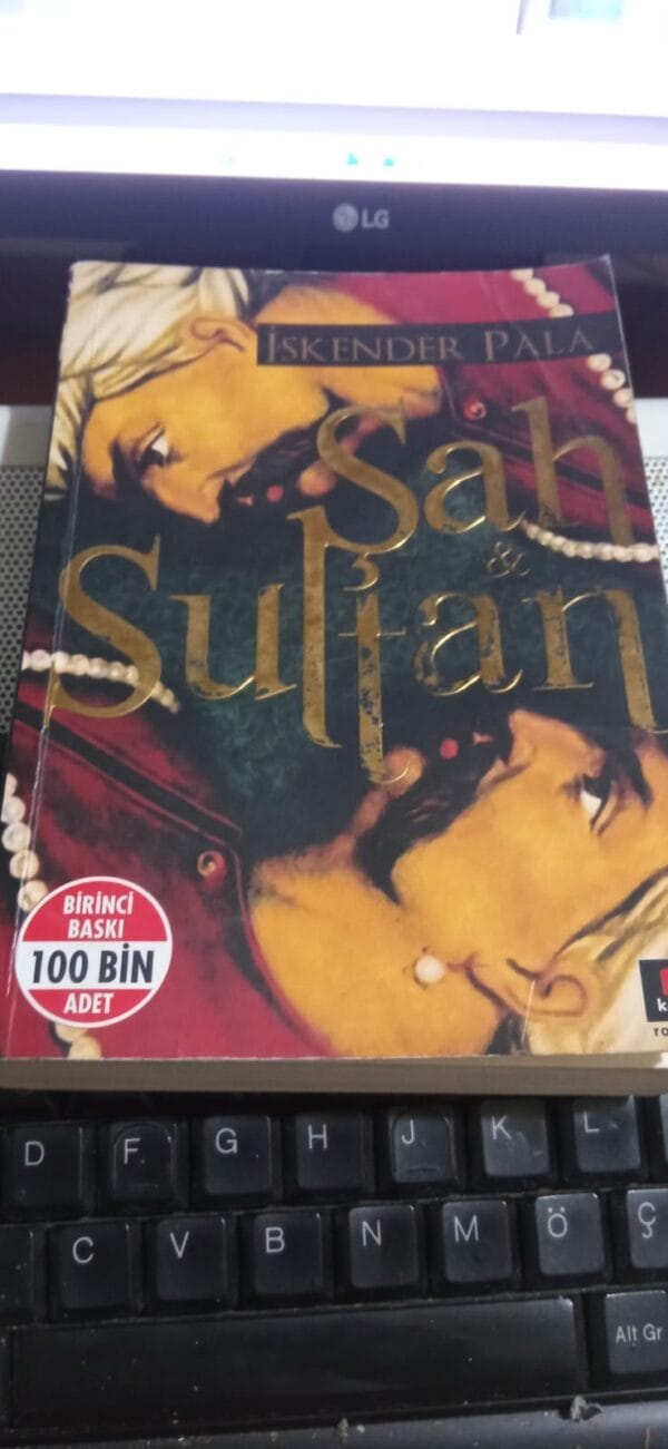 ŞAH & SULTAN/İskender PALA