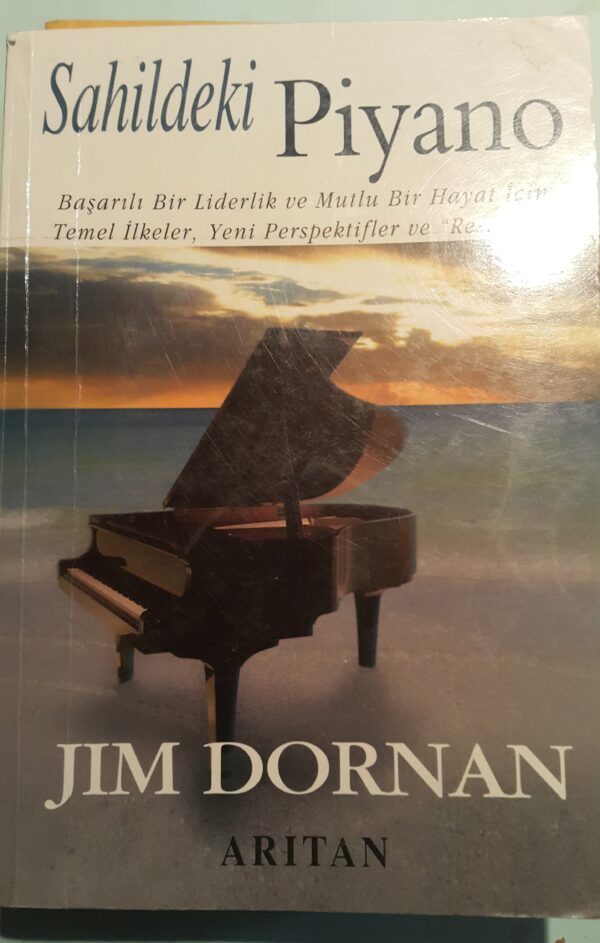 SAHİLDEKİ PİYANO/Jım DORNAN