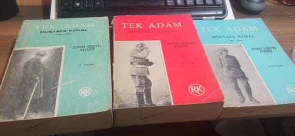 TEK ADAM(3 CİLT TAKIM)/Şevket Süreyya AYDEMİR