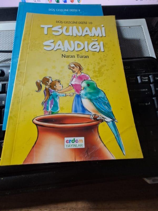 TSUNAMİ SANDIĞI/Nuran TURAN