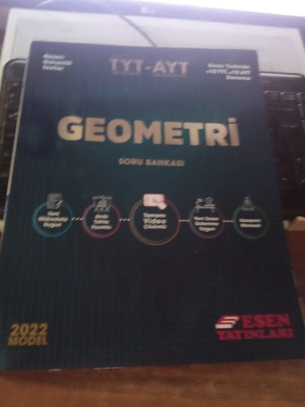 TYT-AYT GEOMETRİ SORU BANKASI/ESEN YAYINLARI