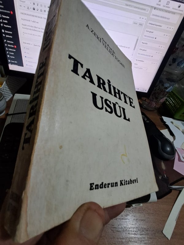 TARİHTE USÜL/Ord. Prof. Dr. A. Zekî Velidî TOGAN