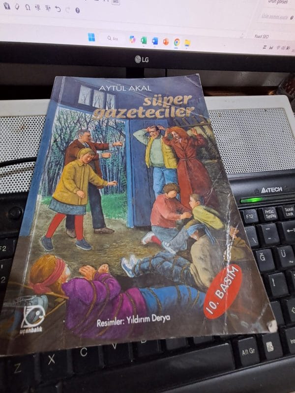 SÜPER GAZETECİLER/Aytül AKAL