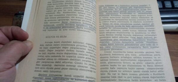 Yumurtayı Hangi Ucundan Kırmalı/Rasim Özdenören - Görsel 4