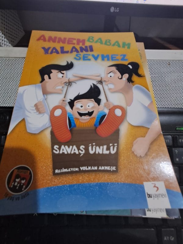 ANNEM BABAM YALANI SEVMEZ/Savaş ÜNLÜ