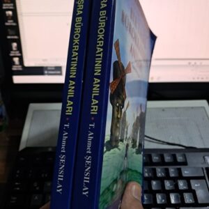 BİR TAŞRA BÜROKRATININ ANILARI(I.II CİLT)(Yazar imzalı ve ithaflı)/ T. Ahmet ŞENSILAY