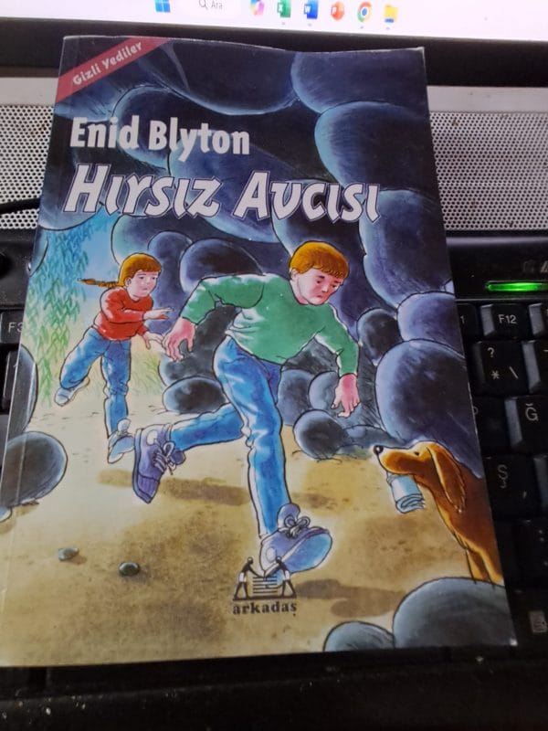 Gizli Yediler HIRSIZ AVCISI/Enid BLYTON