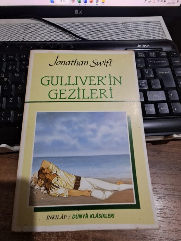 GULLIVER'İN GEZİLERİ/Jonathan SWİFT