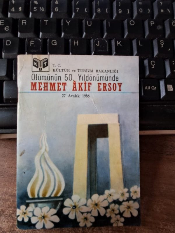 Ölümünün 50.Yıldönümünde MEHMET AKİF ERSOY/Yavuz Bülent BAKİLER